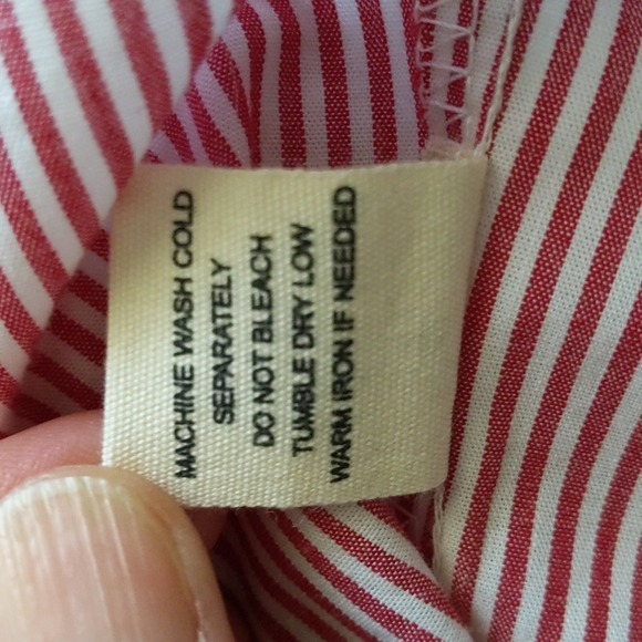 🏖️🌴 No Comment red and white candy stripe top ruffles front tie - Picture 9 of 9